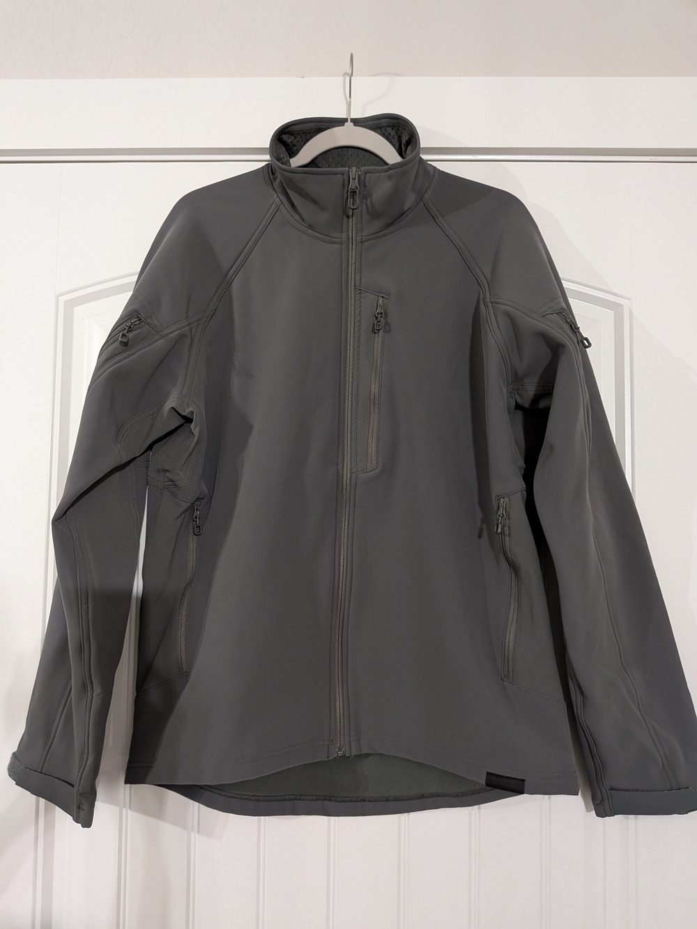 Beyond Mens Testa Cold Softshell Full-zip Jacket